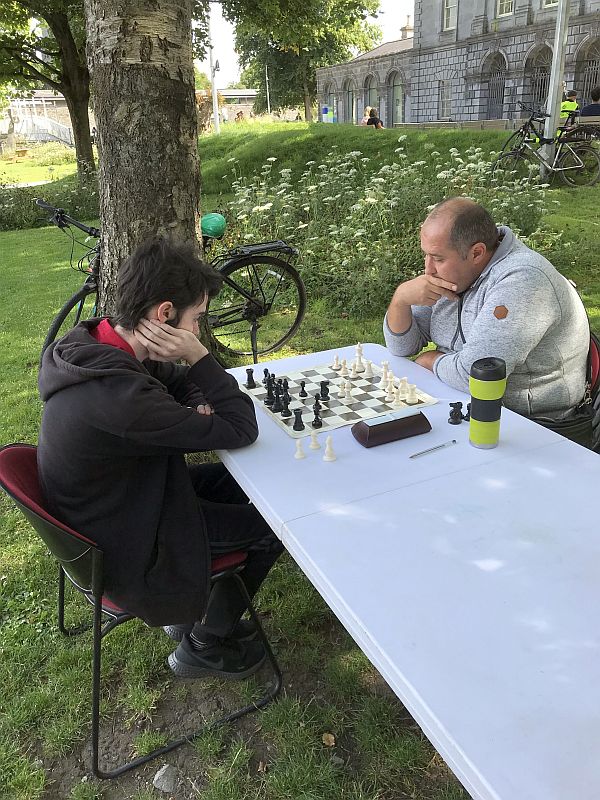 Round 2 board 4 Oleg v Ben Hogan