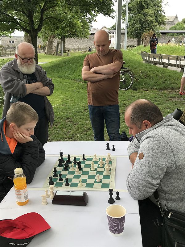 Round 3 Oleg v Conor