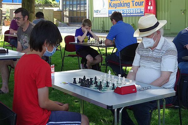 Round 1 Des Fanning v Yushen Wang 