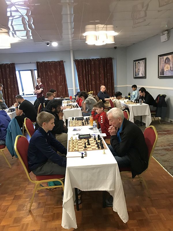 Round 5 Akos Kardkovacs v Gerry Casey