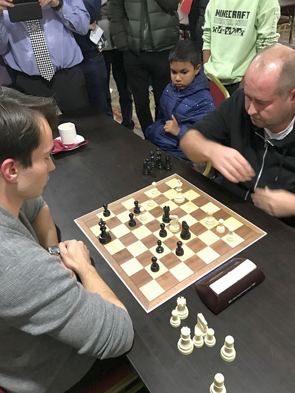 Best of 4 Blitz playoff IM Oleg v FM Zalan