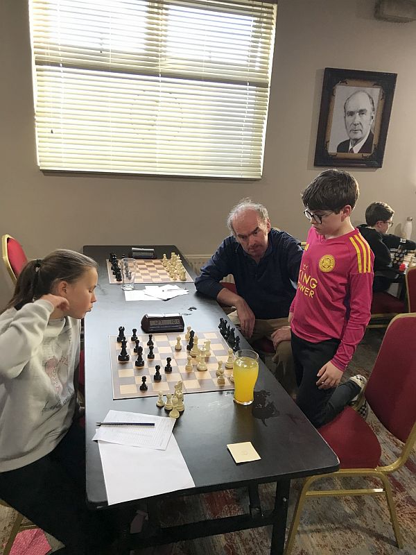 Henry Williams v Kaja Mackevic in U-1400